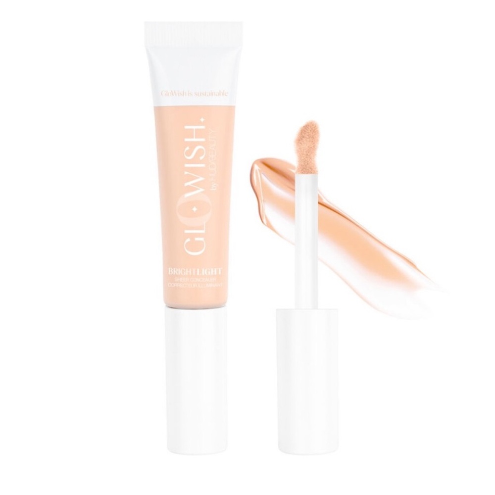 Fair 01 💕Huda GloWish Bright Light Hydrating Sheer Vegan Concealer